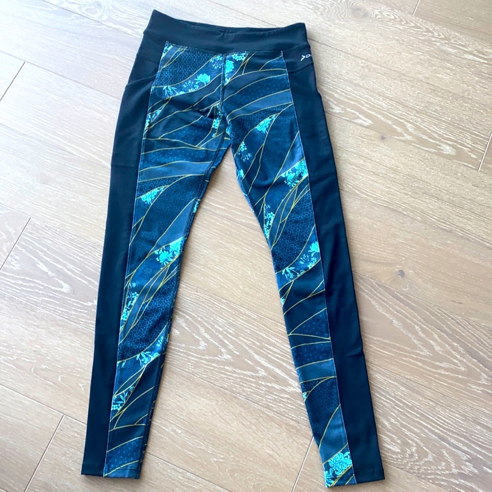 Demix training leggings, size S